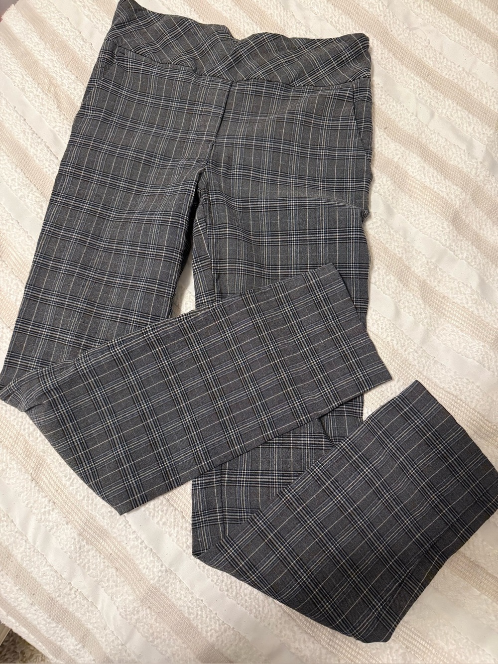 S.C. & Co. Gray Plaid Pull-On Pants Size 4